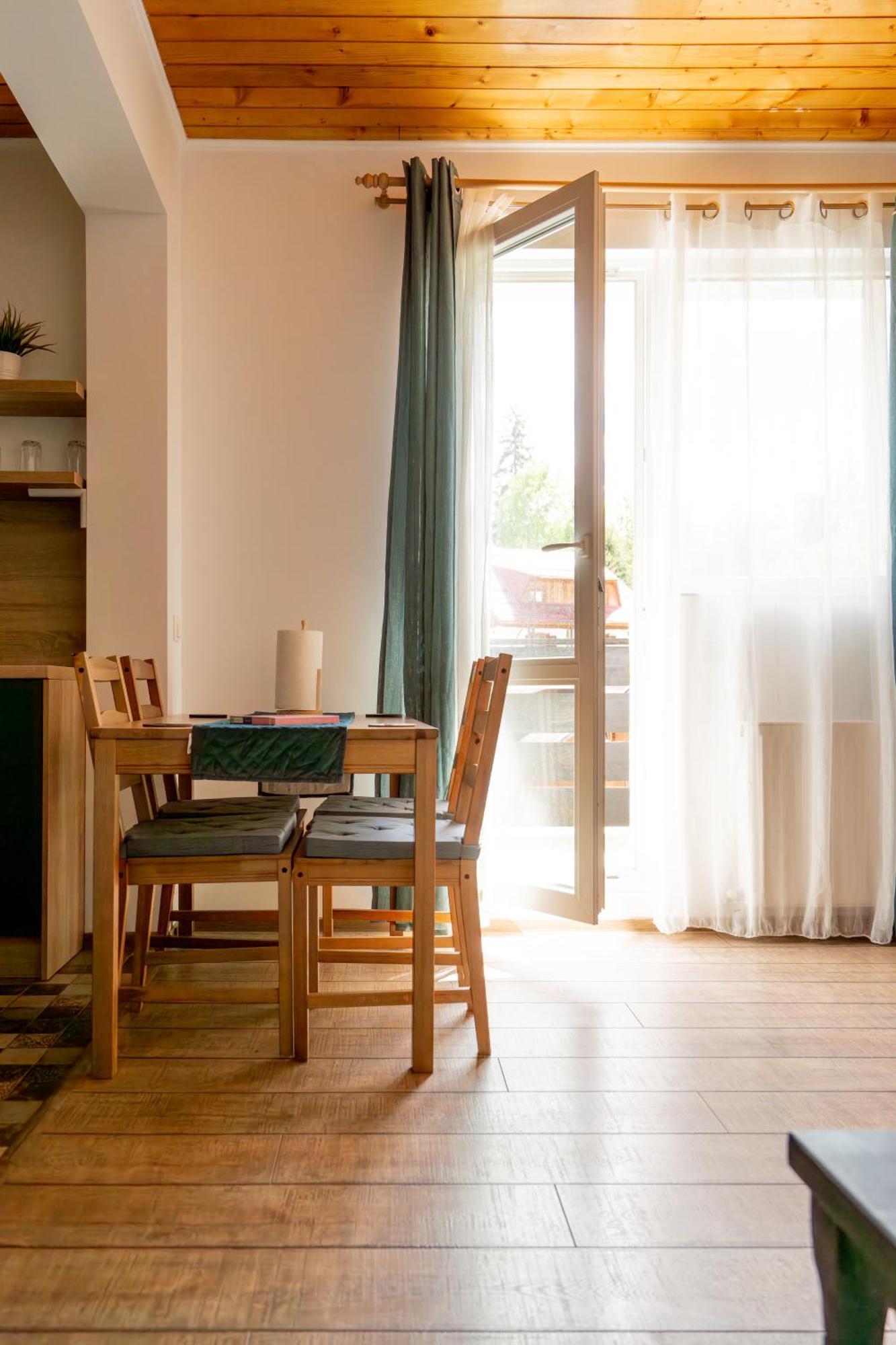 Dinvis Apartments Poiana Brasov Ngoại thất bức ảnh
